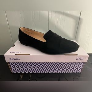 a.n.a. Women’s Flats, Black, Size 10